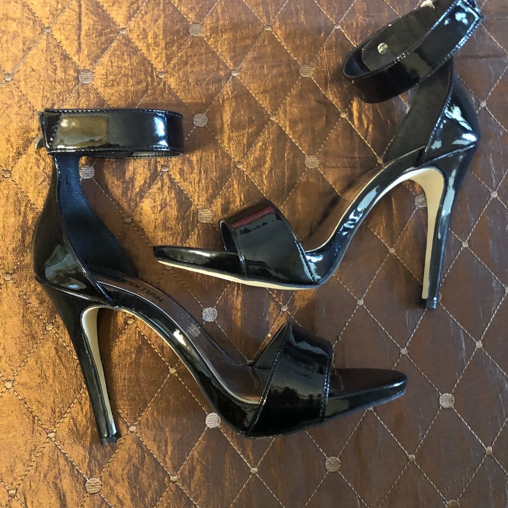 Cosmopolitan heels